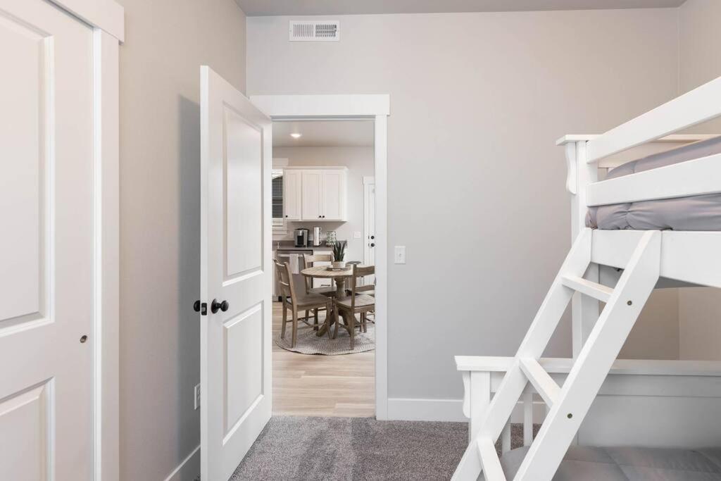 Charming 3-Bedroom In Vibrant New Neighborhood Billings Eksteriør billede