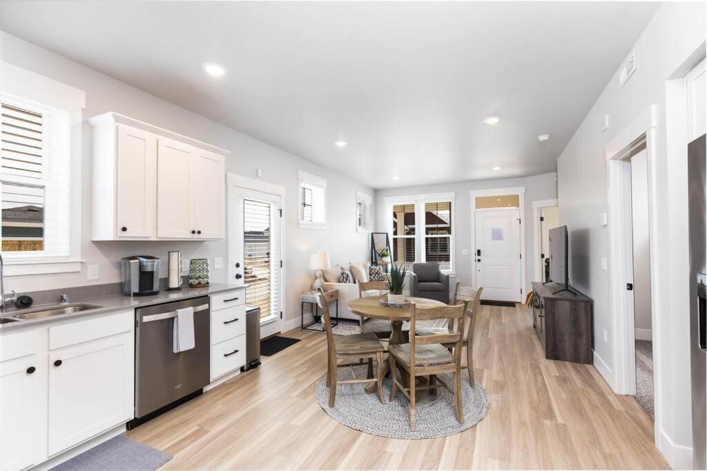Charming 3-Bedroom In Vibrant New Neighborhood Billings Eksteriør billede
